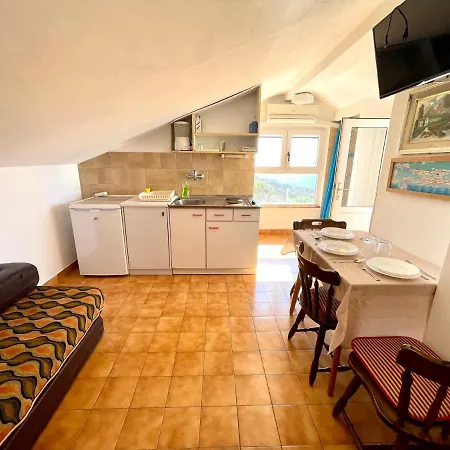 Apartmani Luky Dramalj Exterior foto