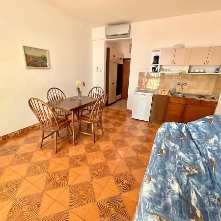 Apartmani Luky Dramalj Exterior foto