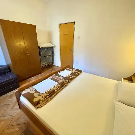Apartmani Luky Dramalj Exterior foto