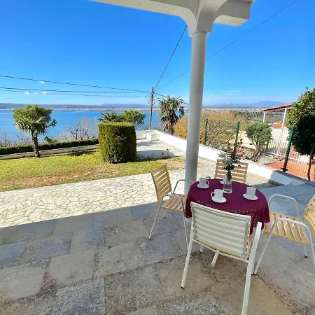 Apartmani Luky Dramalj Exterior foto