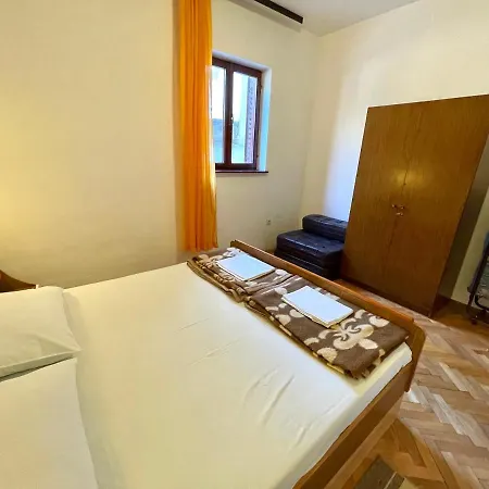 Apartmani Luky Dramalj Exterior foto