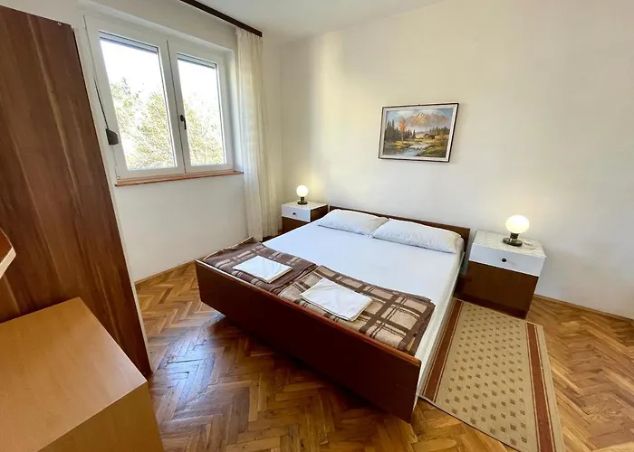 Apartmani Luky