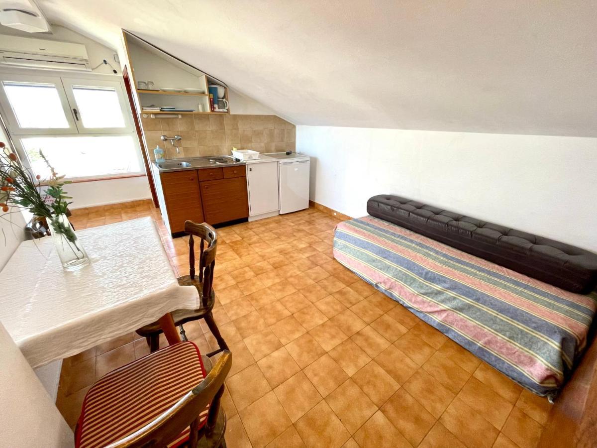 Apartment Luky *