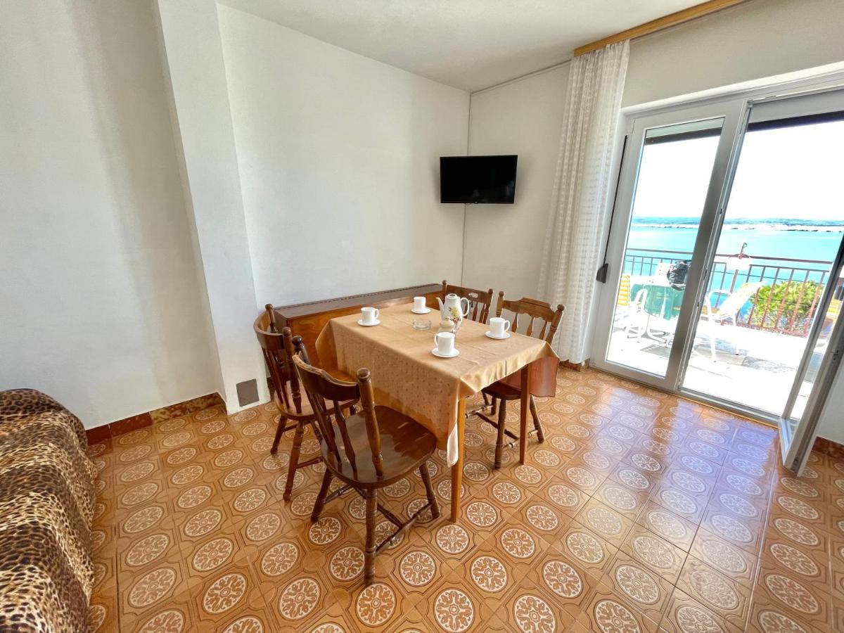 Apartment Luky *